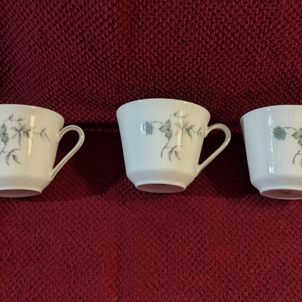 Elegant White Floral Teacups